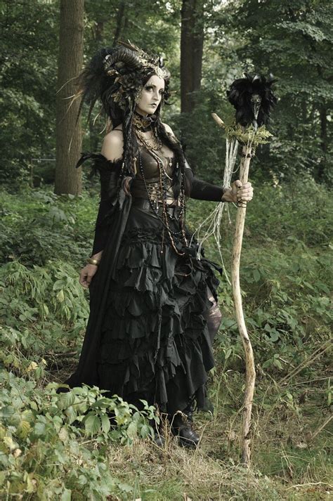 Crow witch attire